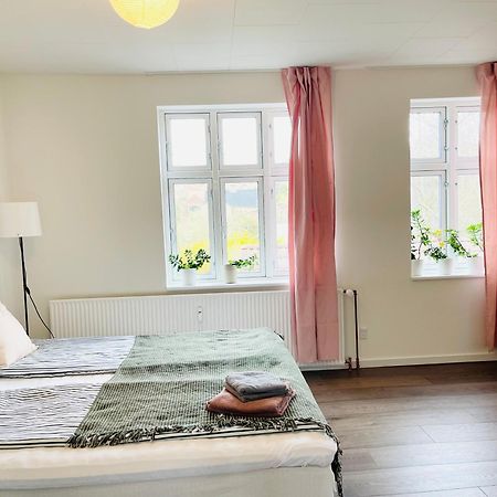 Scandinavian Apartment Hotel - Lunden 1 - Central 3 Bedroom Apartment On Two Floors Horsens Exterior photo